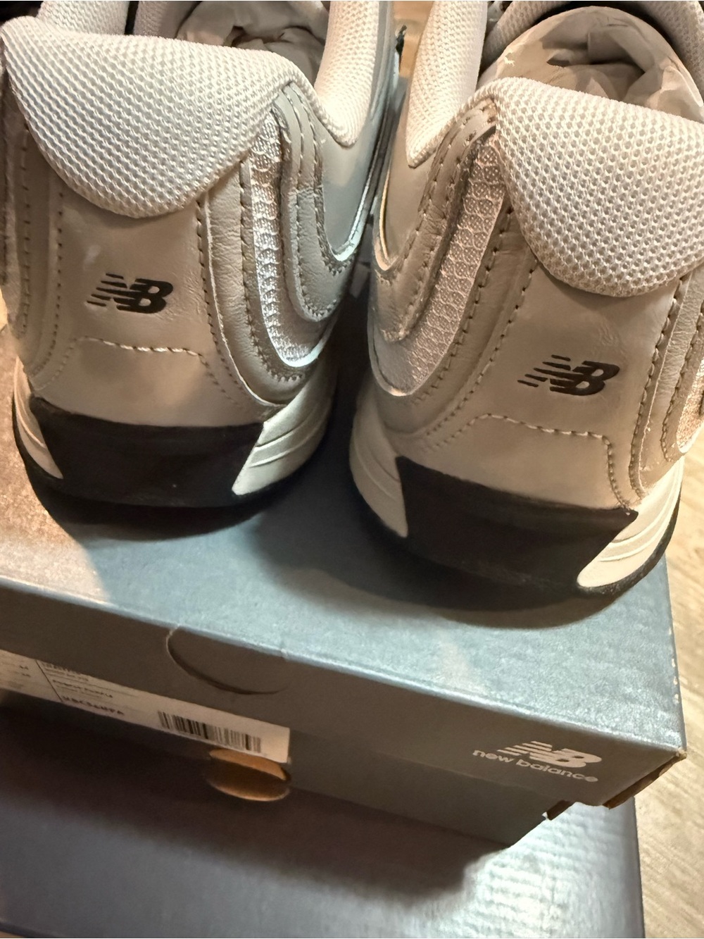New Balance Men's RC 36 Sneakers in Ice wine and dark ice wine. - Picture 6 of 11